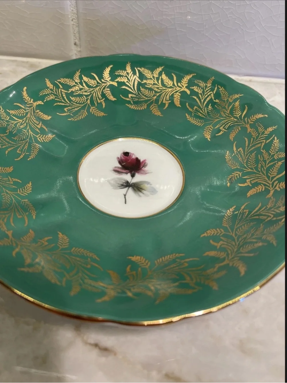 Vintage Royal Windsor Bone China teacup green floral England